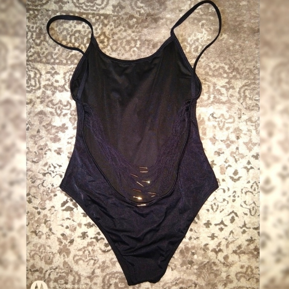 Victoria's secret swim